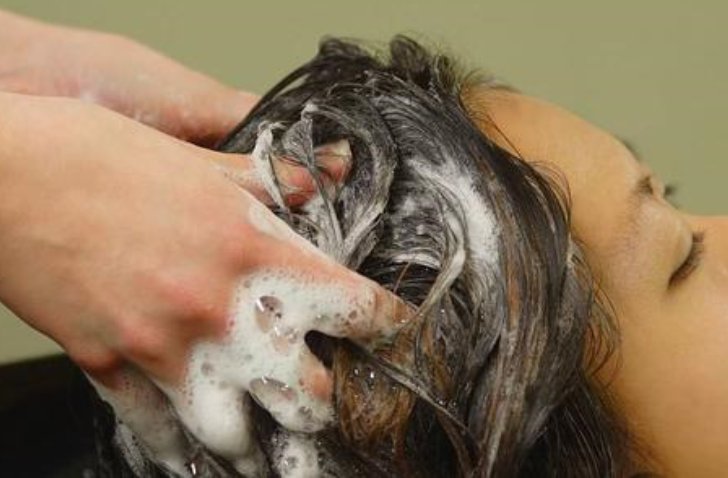 为什么初一和十五不能洗头发？