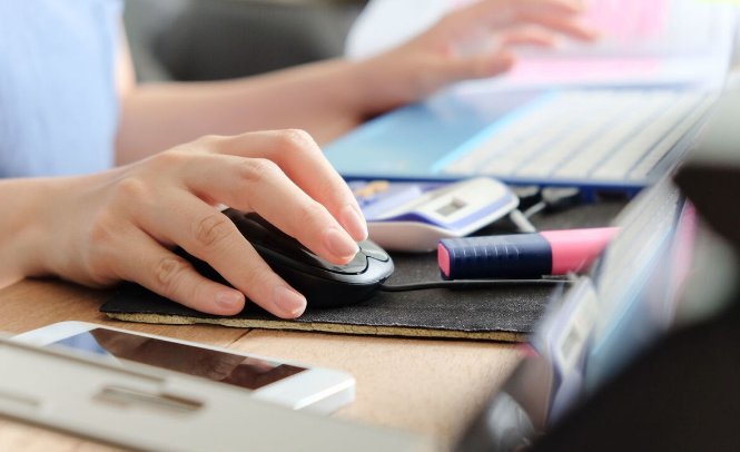 月入过万的收入，能达到这个“小目标”的本科生仅有6.1%，很难做到吗？