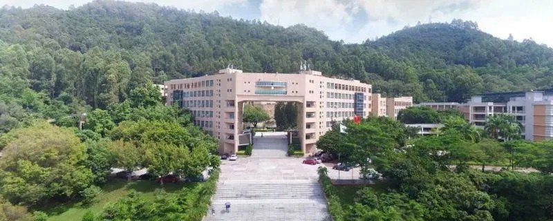 番禺理工学院是本科吗？