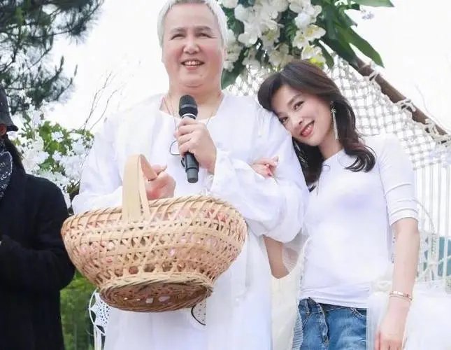 张庭夫妇未直接持股涉嫌传销公司，他们夫妻会因此免责吗？