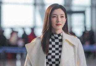 江疏影喊话许婕别卷了，许婕在《女士的法则》中饰演什么样的角色？