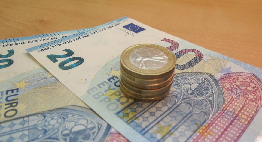 eur是什么意思？