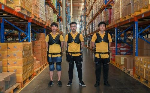 上海首位快递高级工程师产生,快递员能评职称有什么意义?