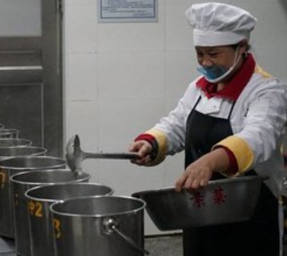 西安一幼儿园200多名儿童呕吐发烧，目前调查情况进展如何？