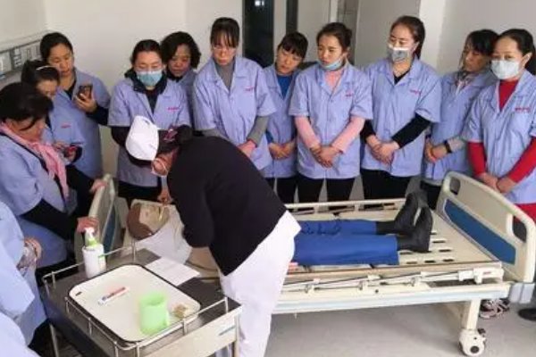 哪里免费培训护工