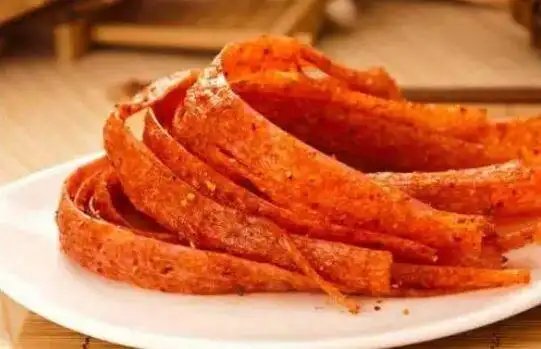 湖南职校61名学生开学第一考就是吃辣条，他们主要考的是什么？