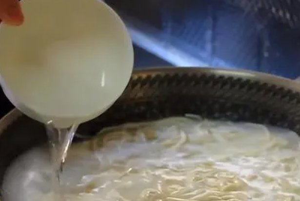 面馆里常说的锦汤指的是什么