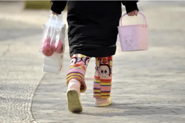 网曝华东师大男生拍摄女生睡衣照，此事调查进展如何？